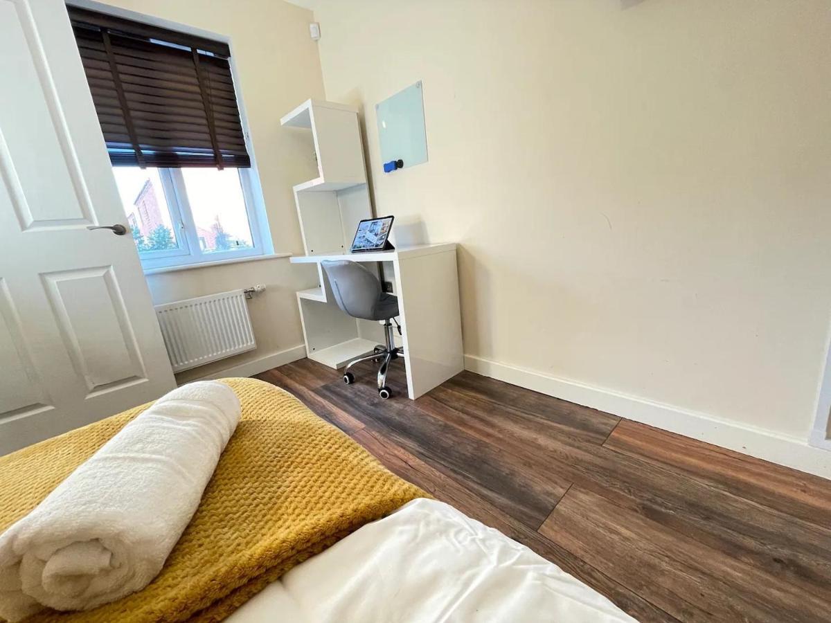 Chic Manchester Townhouse Near Old Trafford Exteriör bild